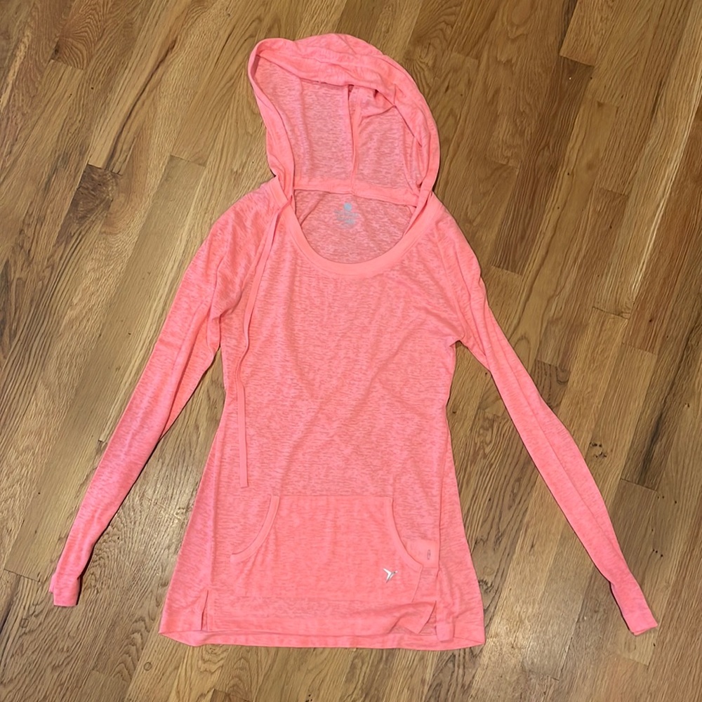 Old Navy long sleeve shirt with hood in hot pink.